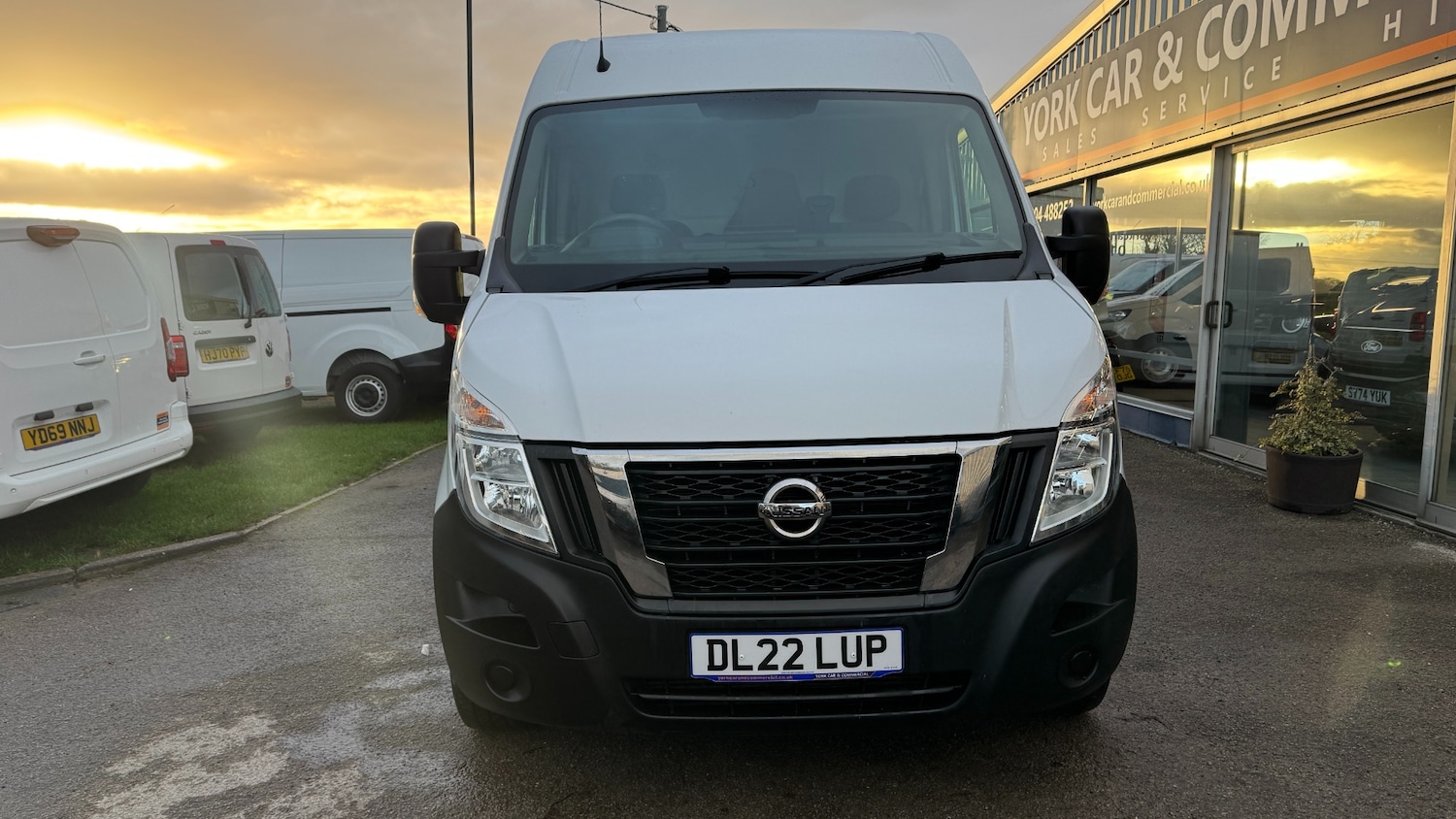 Used Nissan Interstar 2022 for sale - 76748978: Photo 2