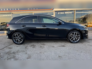 Used Kia Ceed 2022 for sale - 77318648: Photo