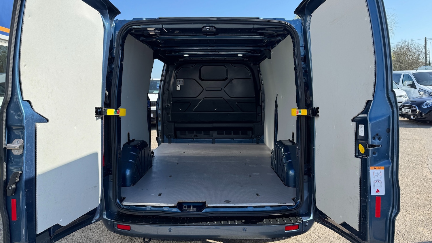 Used Ford Transit Custom 2021 for sale - 77931725: Photo 9