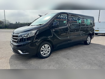 Used Renault Trafic 2023 for sale - 77979888: Photo