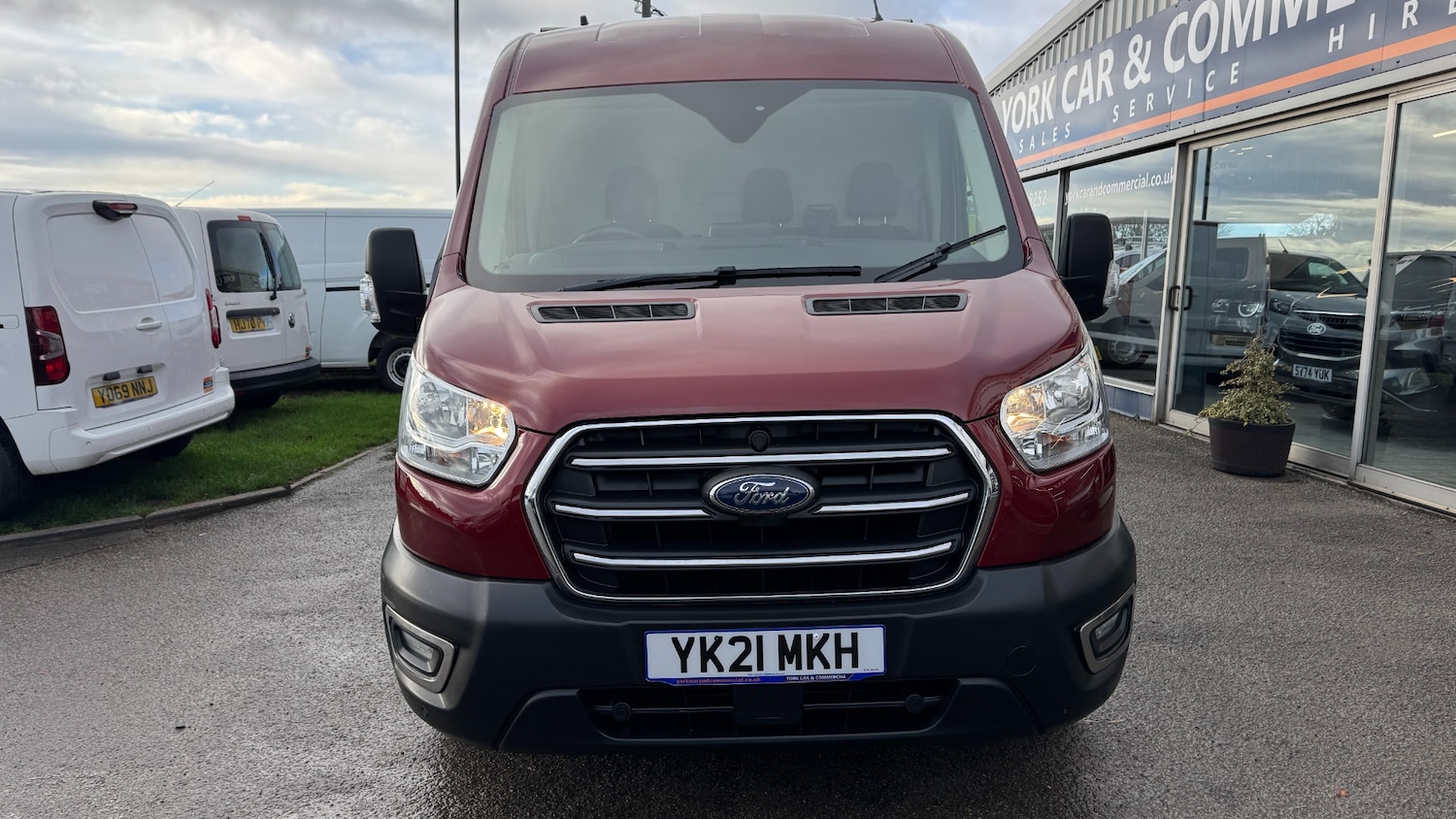 Used Ford Transit 2021 for sale - 76663681: Photo 2