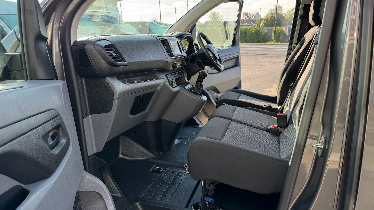 Used Peugeot Expert 2022 for sale - 76117379: Photo 12