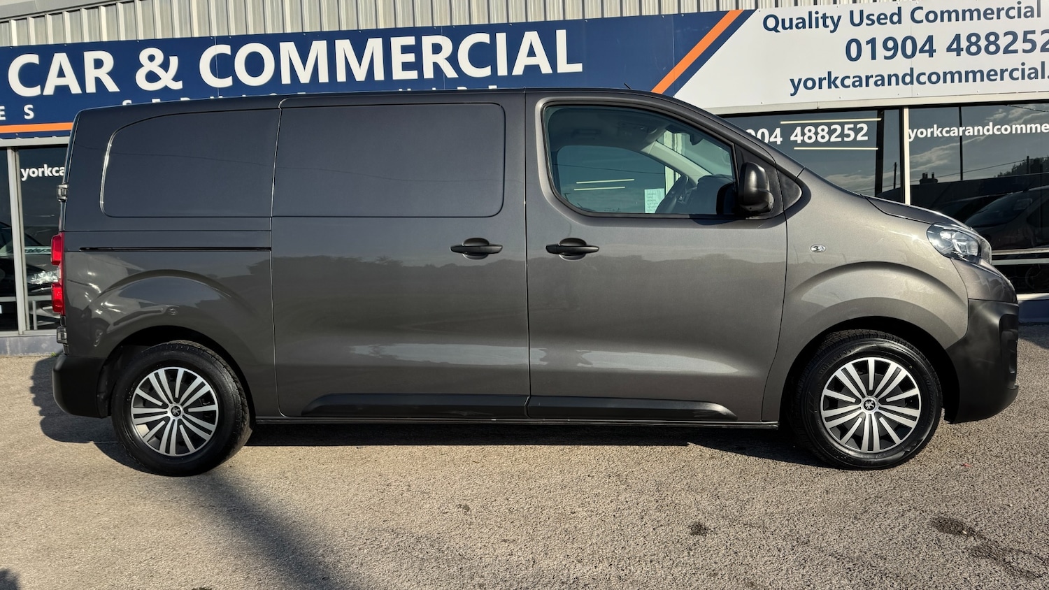 Used Peugeot Expert 2022 for sale - 76117379: Photo 4