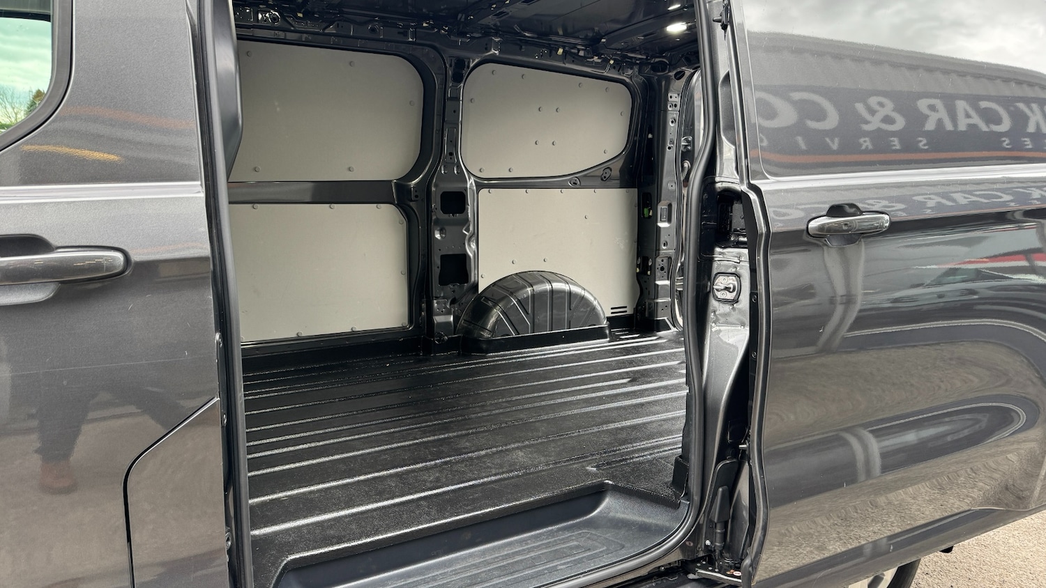 Used Ford Transit Custom 2024 for sale - 78133654: Photo 8