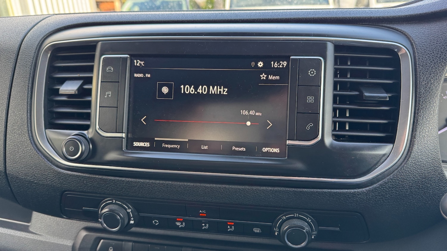 Used Vauxhall Vivaro 2023 for sale - 77521932: Photo 16