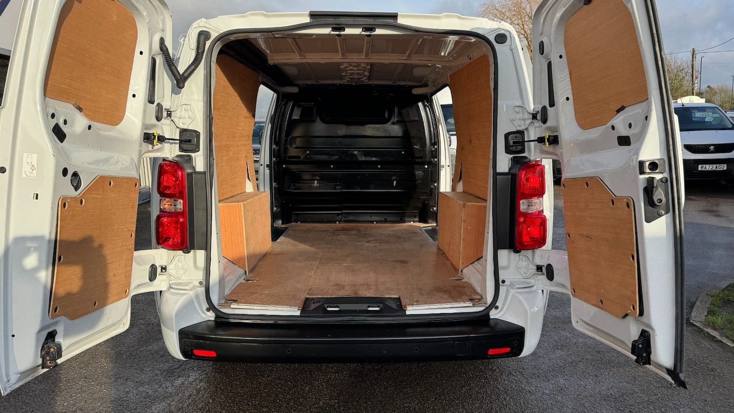 Used Vauxhall Vivaro 2023 for sale - 77521932: Photo 7