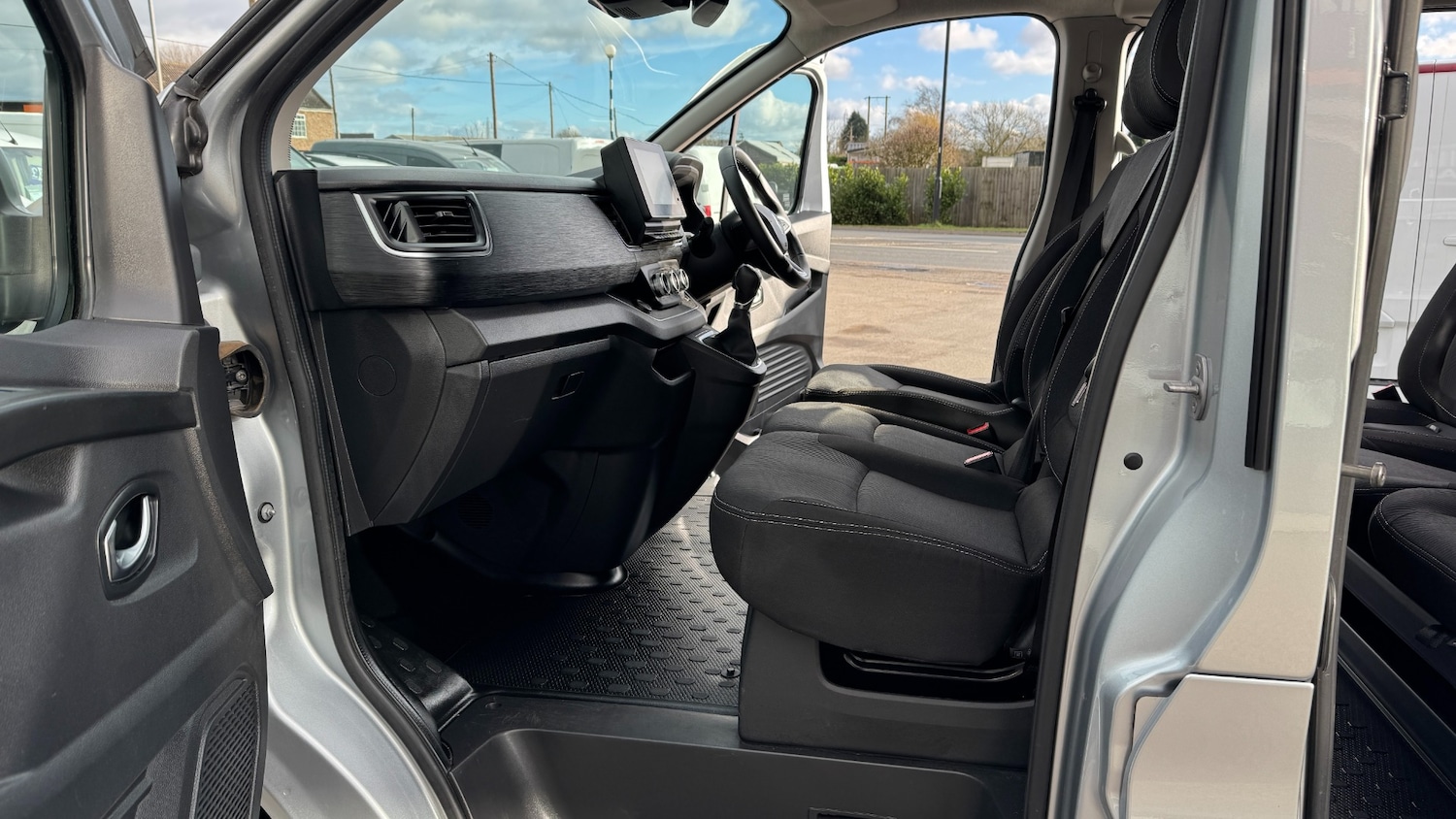 Used Renault Trafic 2023 for sale - 77570399: Photo 11