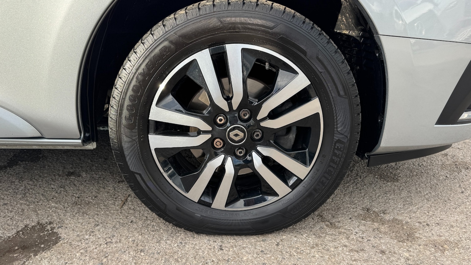 Used Renault Trafic 2023 for sale - 77570399: Photo 12