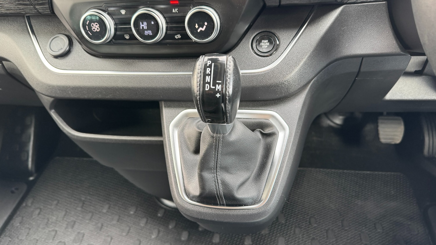 Used Renault Trafic 2023 for sale - 77570399: Photo 15