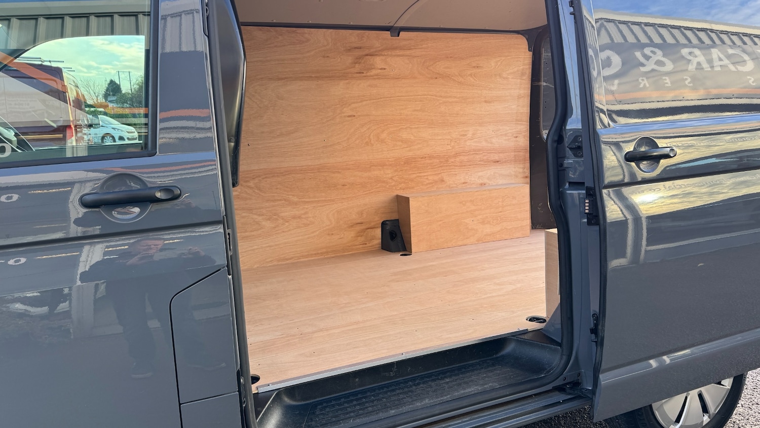 Used Volkswagen Transporter 2021 for sale - 76663628: Photo 9