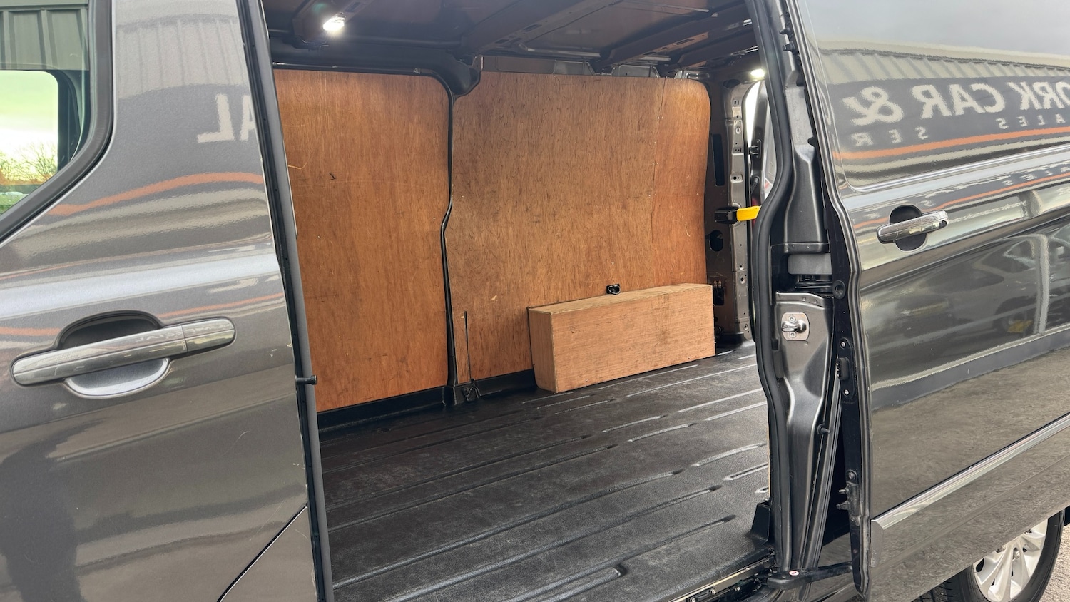 Used Ford Transit Custom 2021 for sale - 76748006: Photo 8