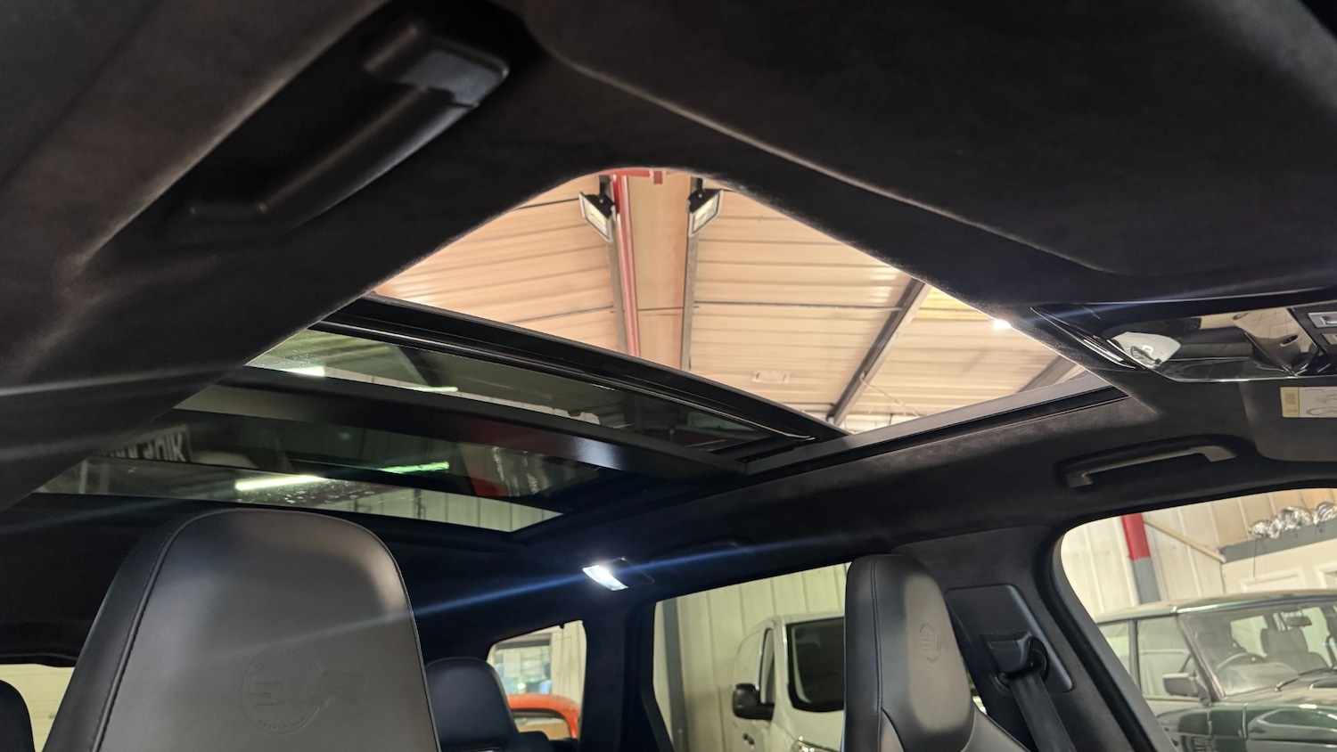 Used Land Rover Range Rover Sport 2018 for sale - 77135475: Photo 15