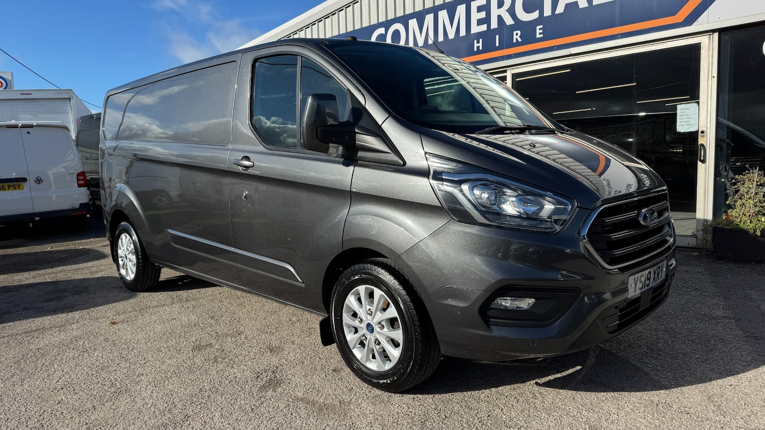 Used Ford Transit Custom 2019 for sale - 76374120: Photo 1