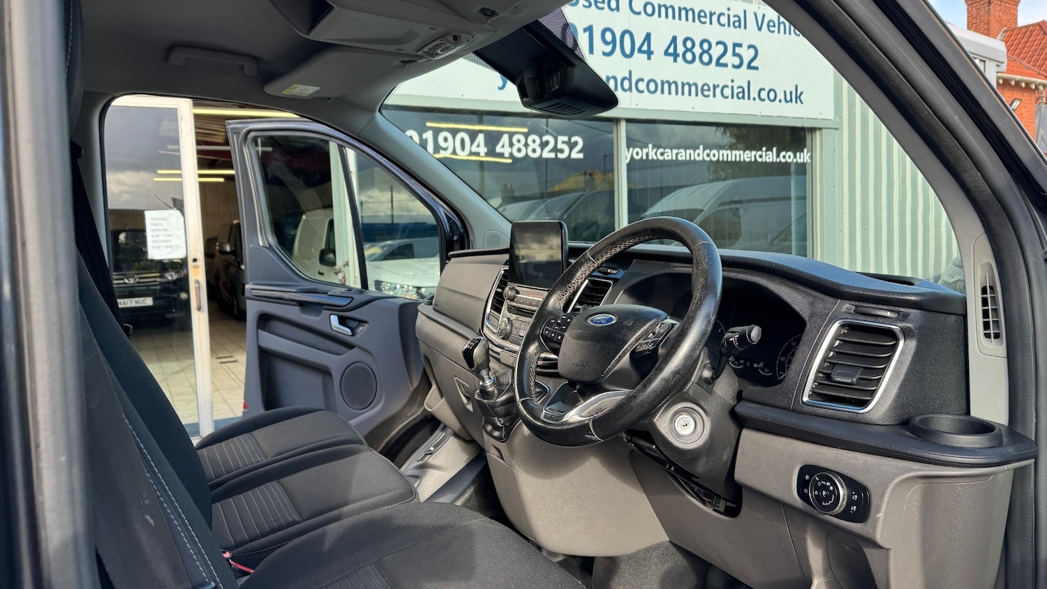 Used Ford Transit Custom 2019 for sale - 76374120: Photo 10