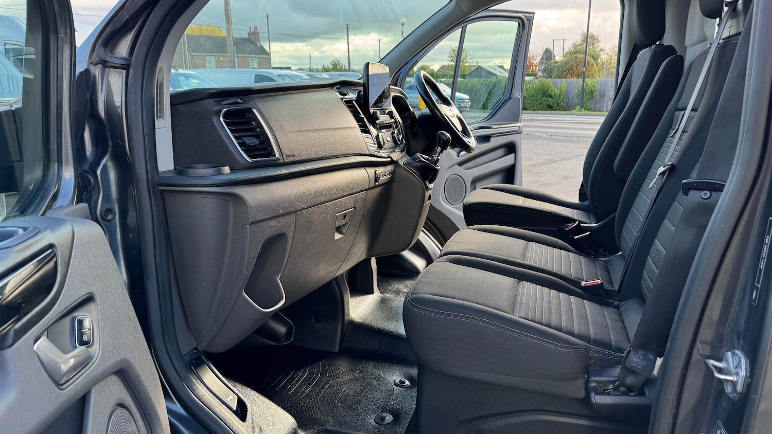 Used Ford Transit Custom 2019 for sale - 76374120: Photo 11