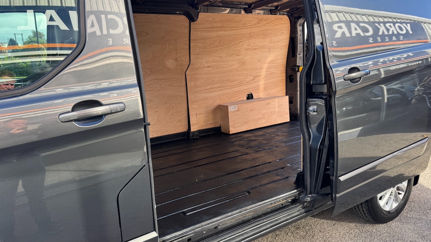 Used Ford Transit Custom 2019 for sale - 76374120: Photo 8