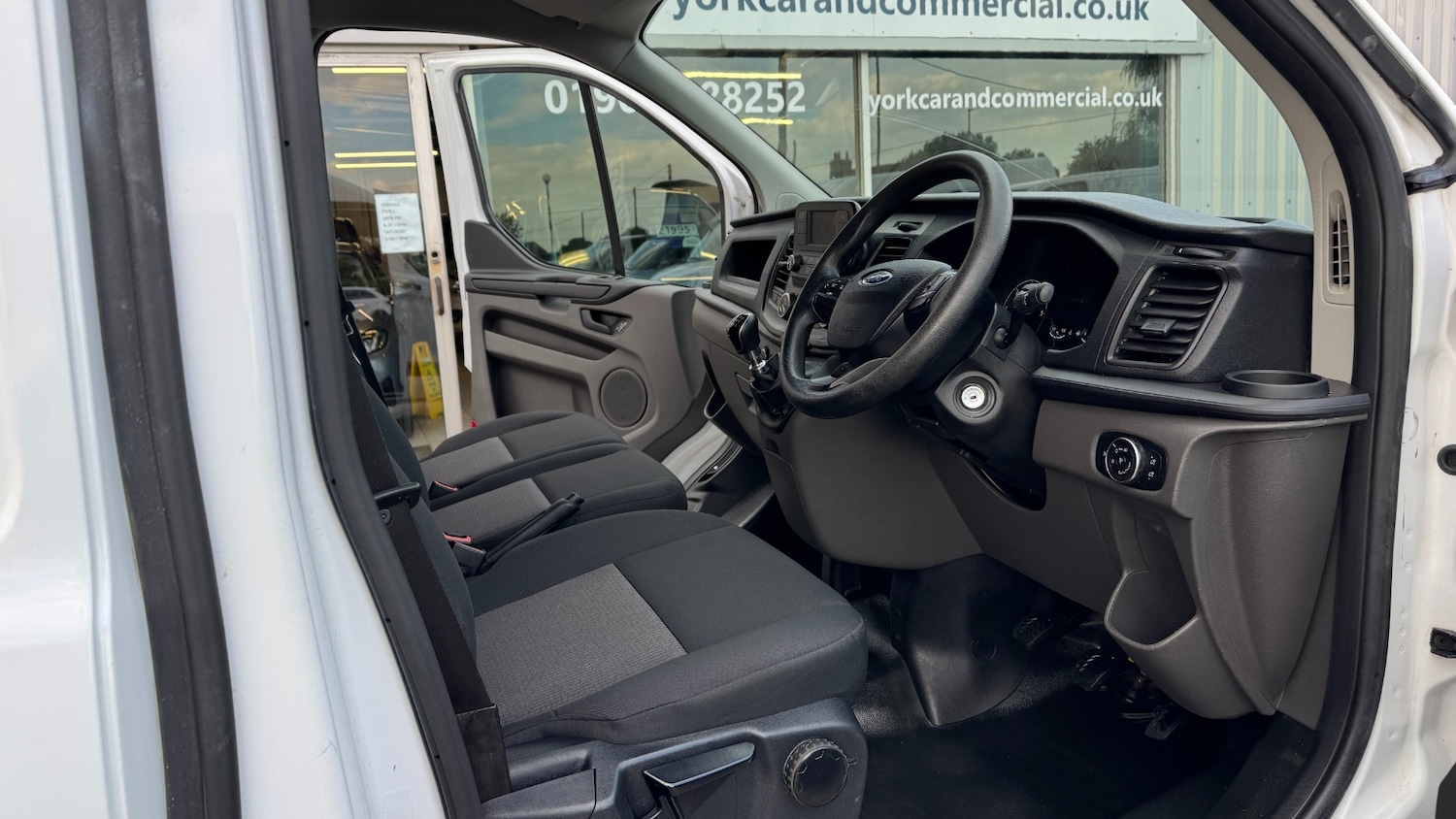 Used Ford Transit Custom 2020 for sale - 76117550: Photo 12