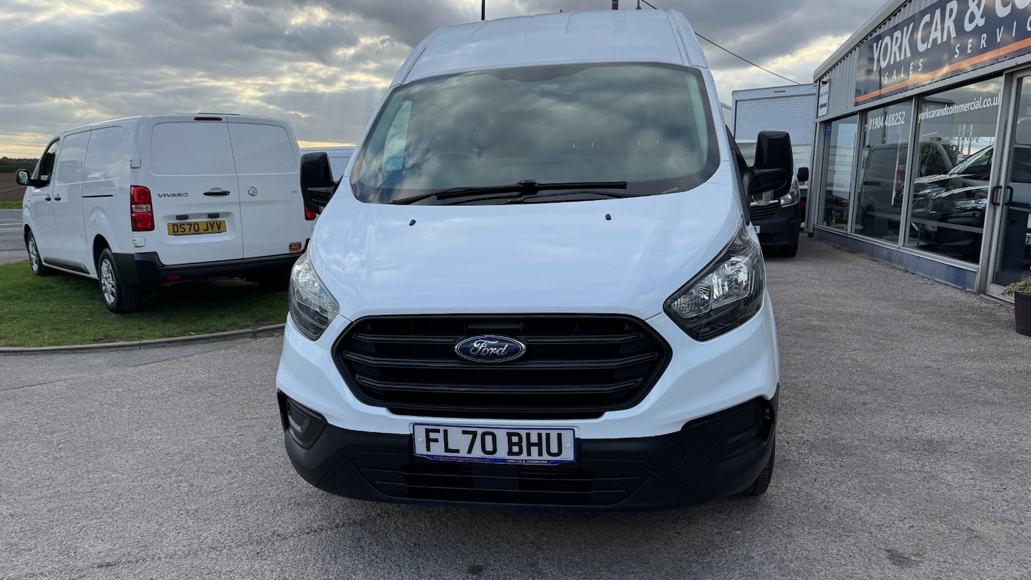 Used Ford Transit Custom 2020 for sale - 76117550: Photo 2