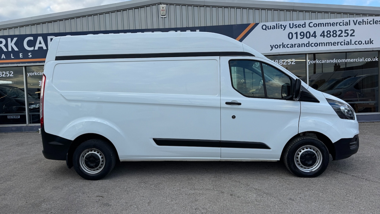 Used Ford Transit Custom 2020 for sale - 76117550: Photo 4