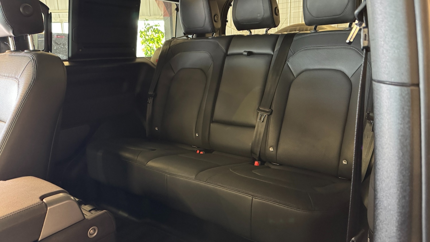 Used Land Rover Defender 2022 for sale - 78055413: Photo 14