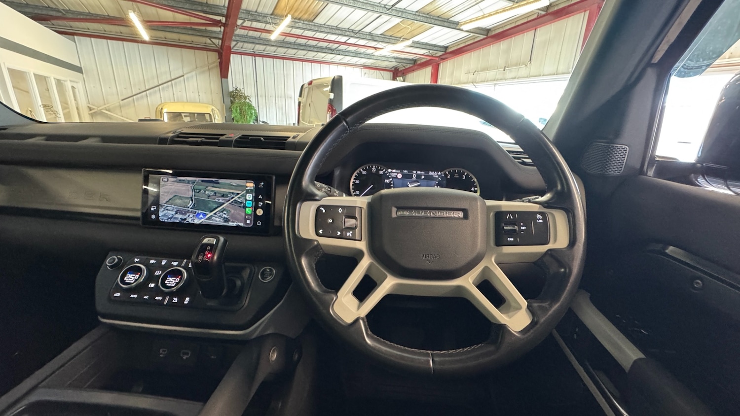 Used Land Rover Defender 2022 for sale - 78055413: Photo 19