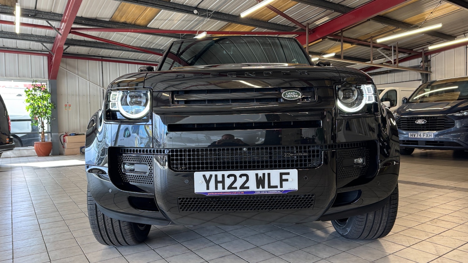 Used Land Rover Defender 2022 for sale - 78055413: Photo 2