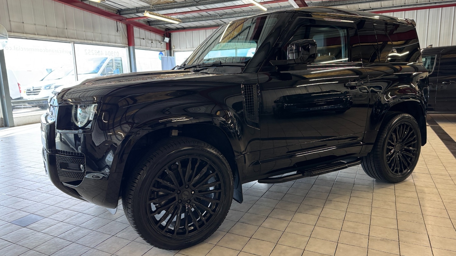 Used Land Rover Defender 2022 for sale - 78055413: Photo 3