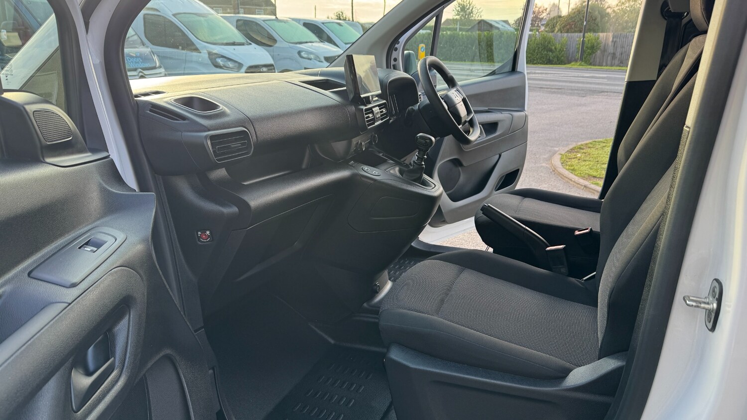 Used Vauxhall Combo 2024 for sale - 76243287: Photo 13