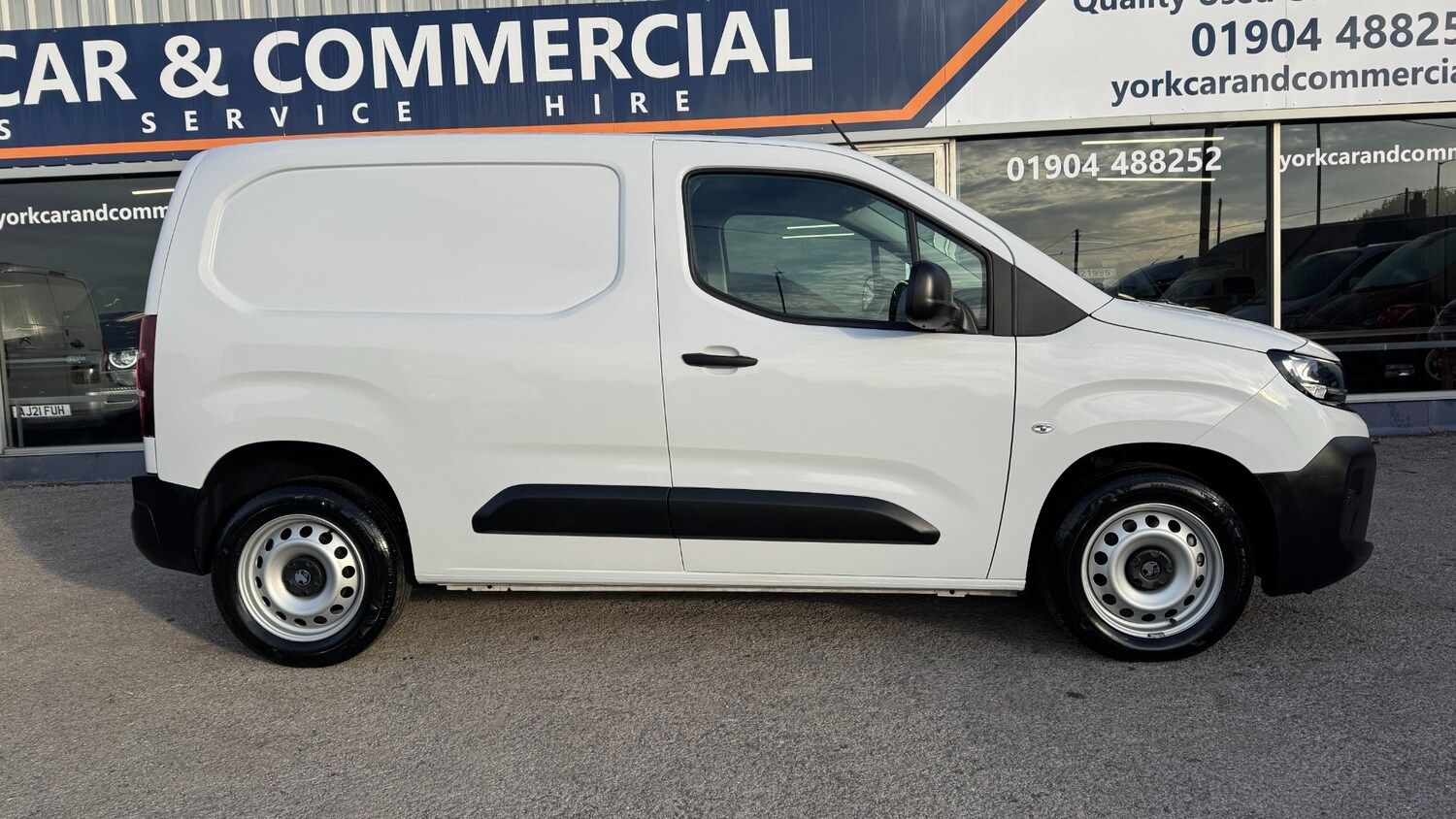 Used Vauxhall Combo 2024 for sale - 76243287: Photo 5