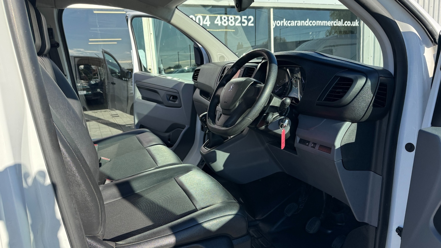 Used Peugeot Expert 2022 for sale - 76374389: Photo 12