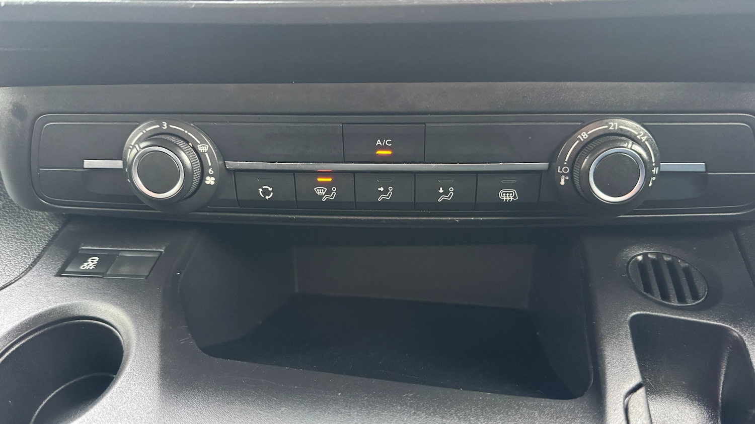 Used Vauxhall Combo 2019 for sale - 77137380: Photo 14