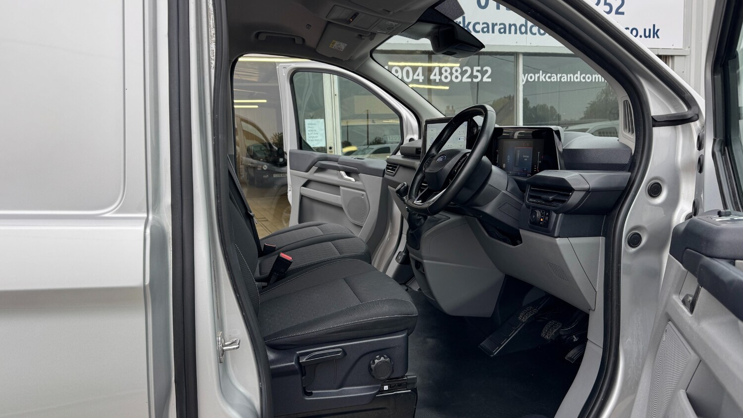 Used Ford Transit Custom 2024 for sale - 76309726: Photo 11