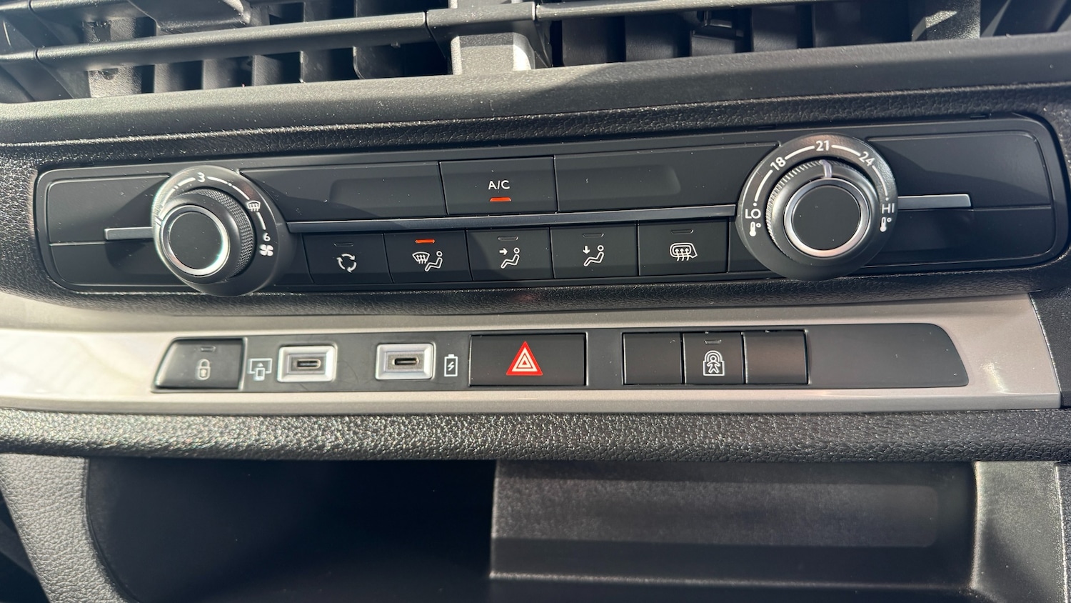 Used Vauxhall Vivaro 2024 for sale - 77011841: Photo 15