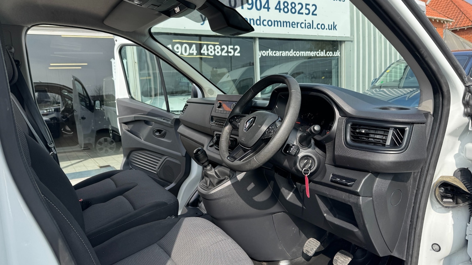 Used Renault Trafic 2022 for sale - 77979892: Photo 10