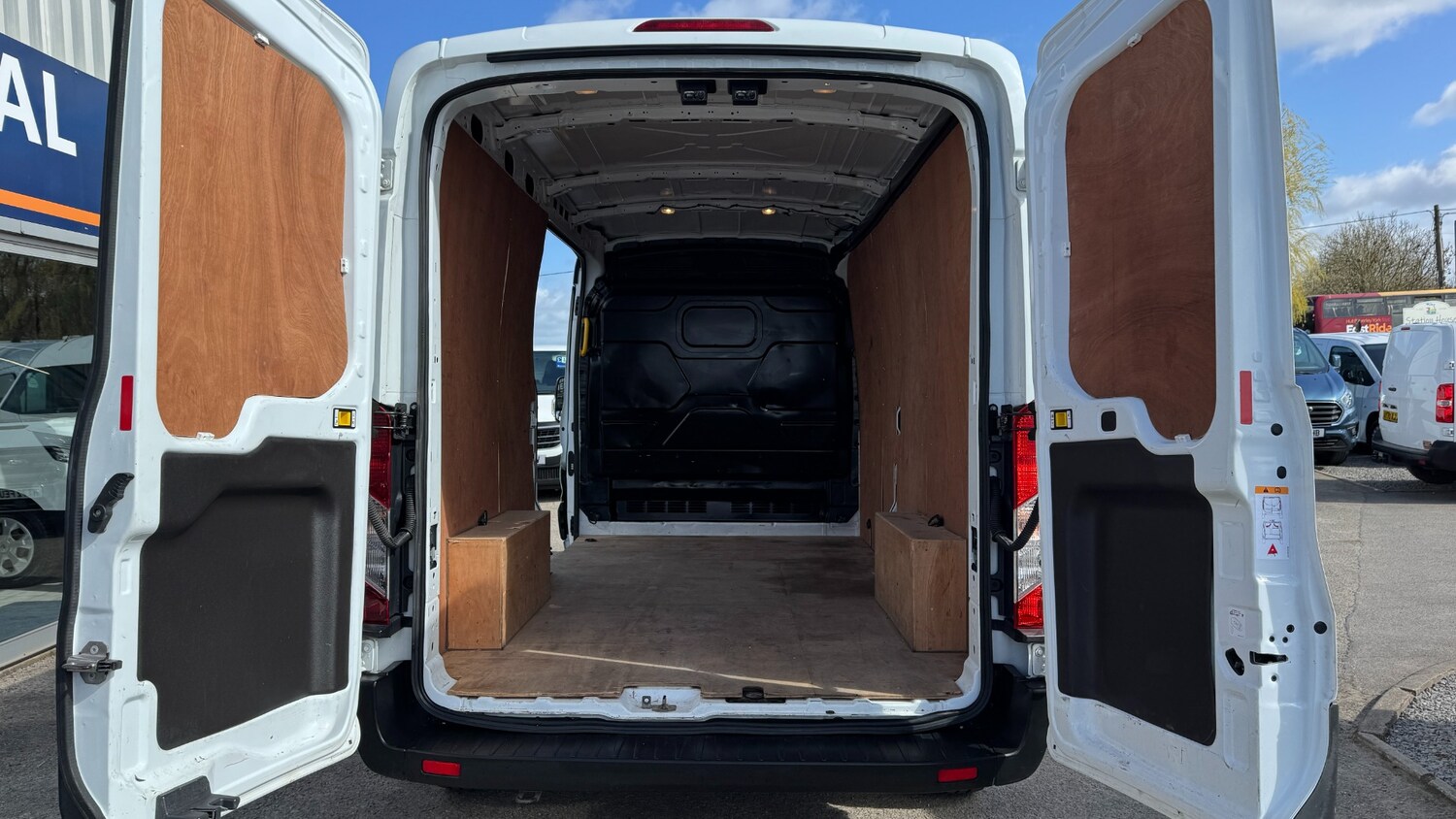 Used Ford Transit 2023 for sale - 78055410: Photo 7