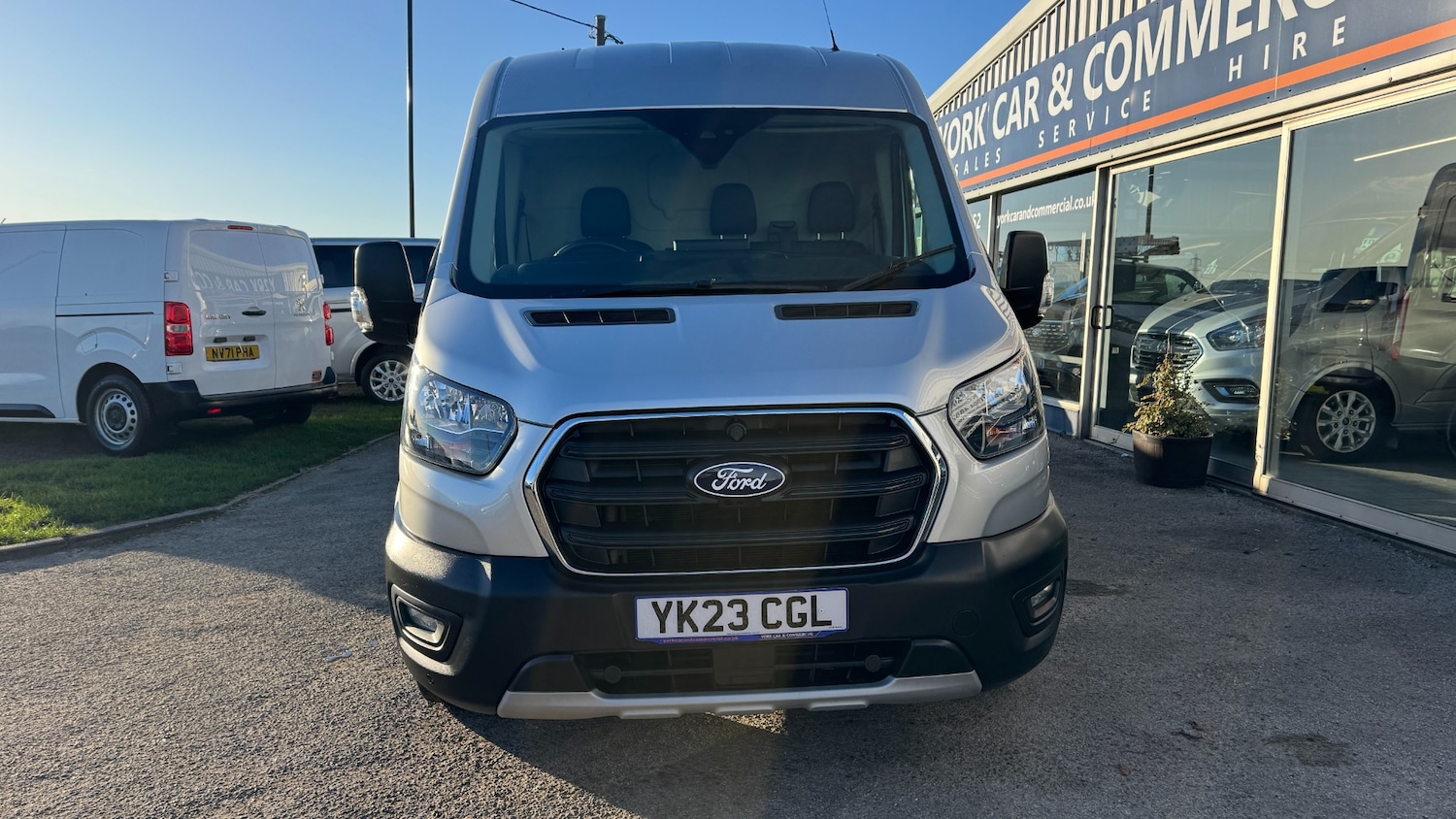 Used Ford Transit 2023 for sale - 77112806: Photo 2