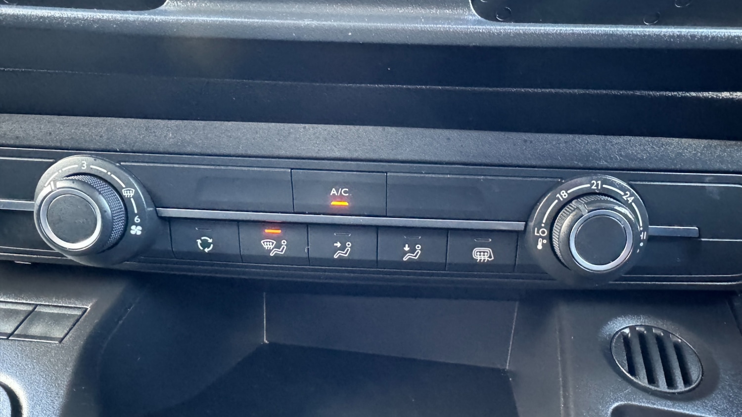 Used Peugeot Partner 2024 for sale - 78055404: Photo 15