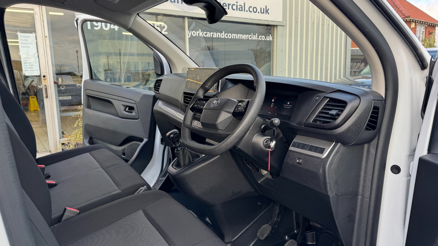 Used Vauxhall Vivaro 2024 for sale - 77629552: Photo 12