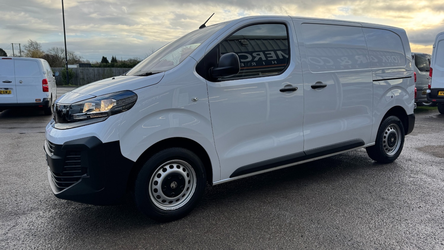 Used Vauxhall Vivaro 2024 for sale - 77629552: Photo 3