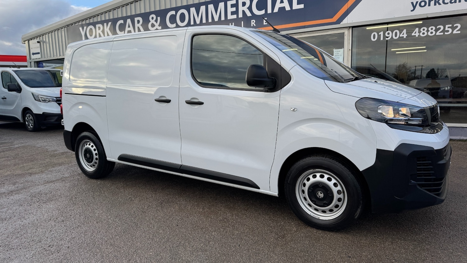 Used Vauxhall Vivaro 2024 for sale - 77629552: Photo 4