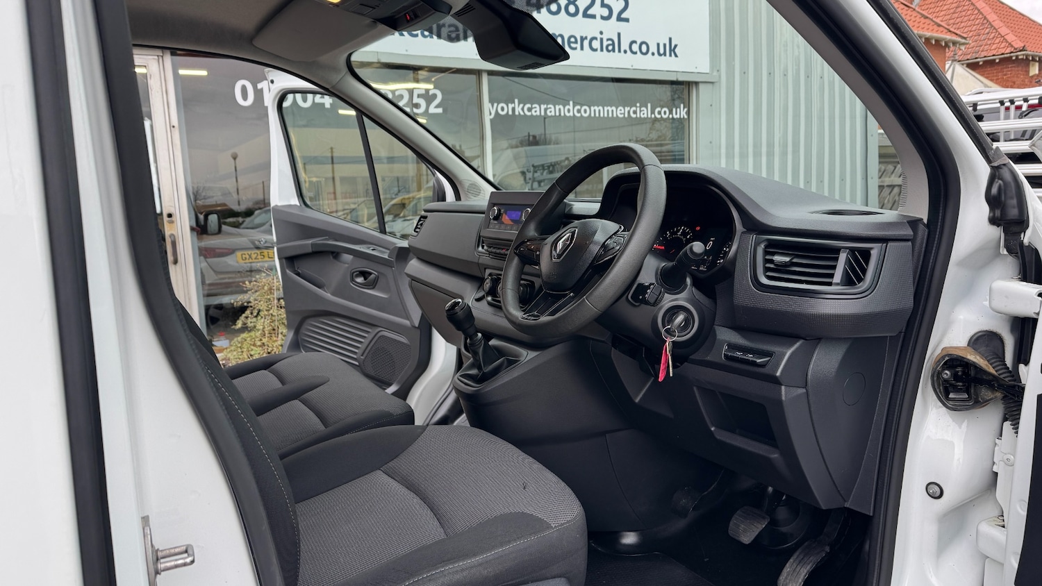 Used Renault Trafic 2022 for sale - 77689359: Photo 11