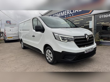 Renault Trafic feature image
