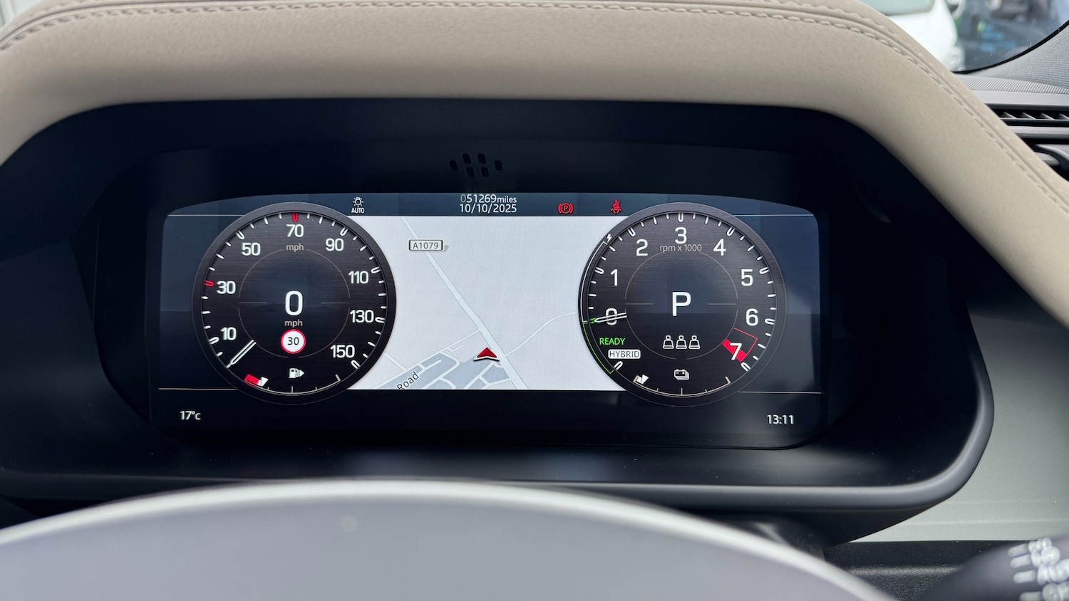 Used Land Rover Defender 2021 for sale - 76243225: Photo 13