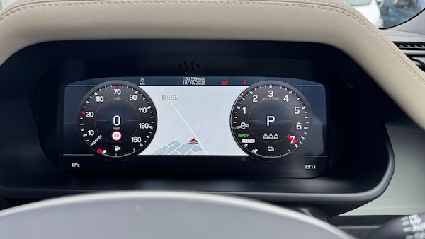 Used Land Rover Defender 2021 for sale - 76243225: Photo 13