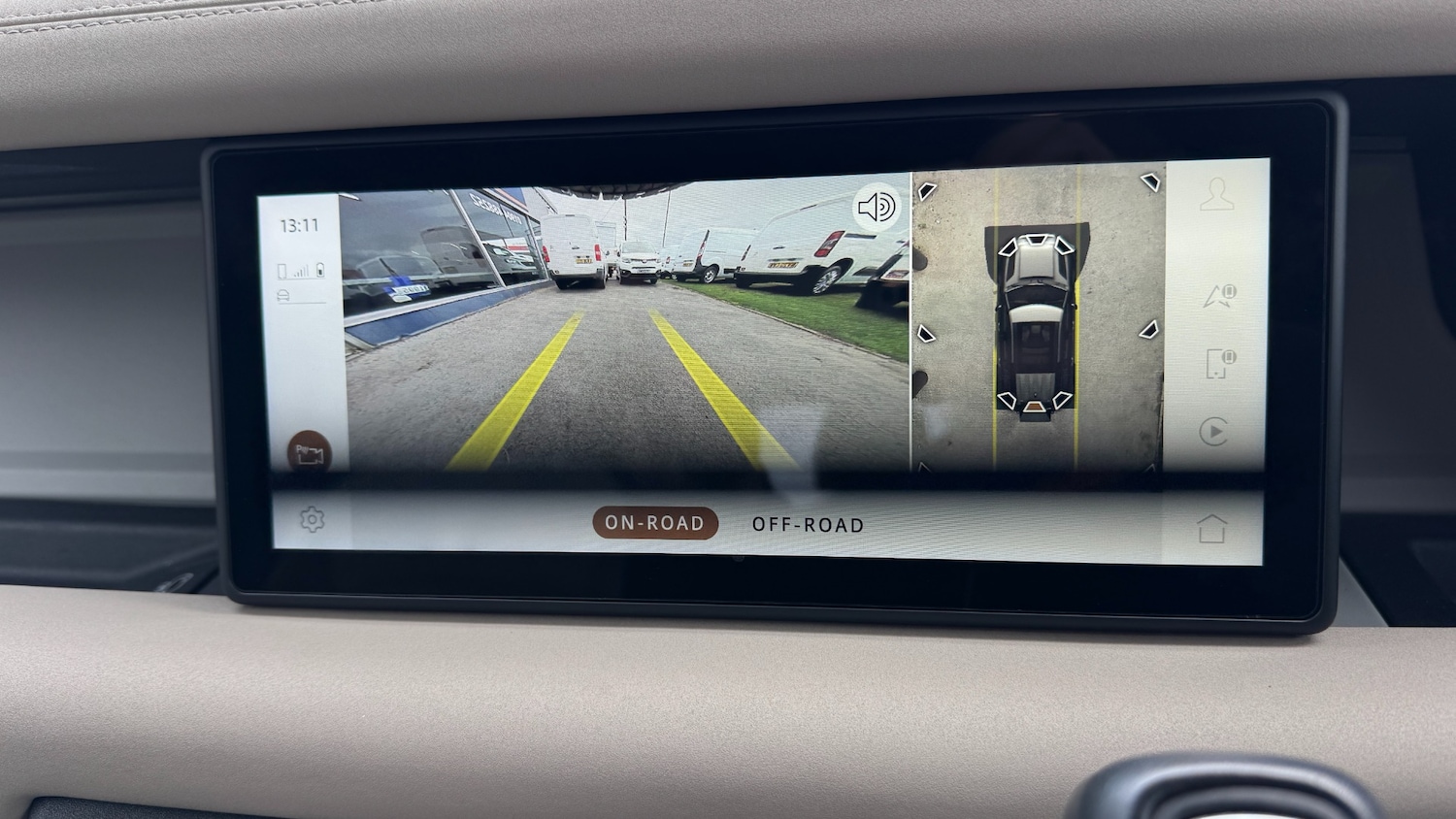 Used Land Rover Defender 2021 for sale - 76243225: Photo 15