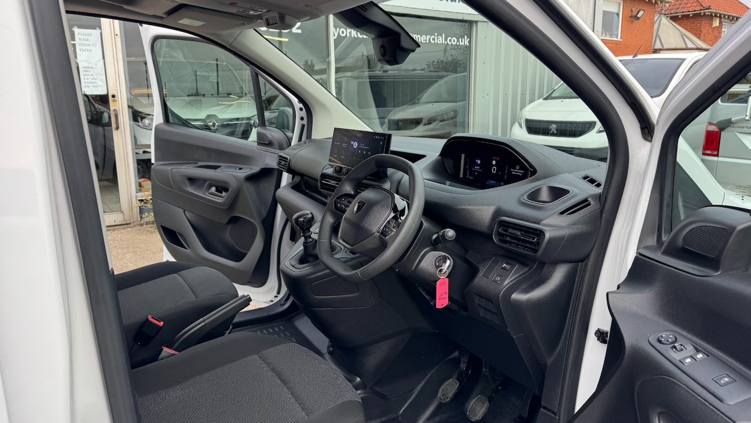 Used Peugeot Partner 2024 for sale - 77700791: Photo 12