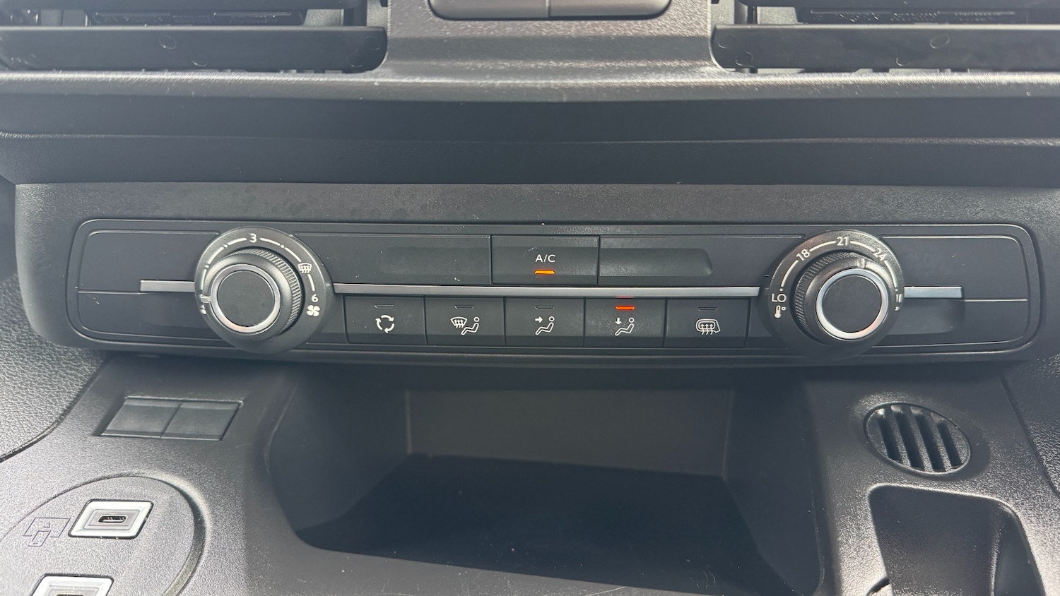 Used Peugeot Partner 2024 for sale - 77700791: Photo 16