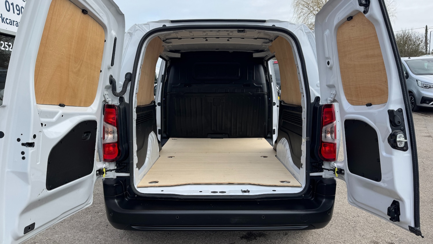 Used Peugeot Partner 2024 for sale - 77700791: Photo 7