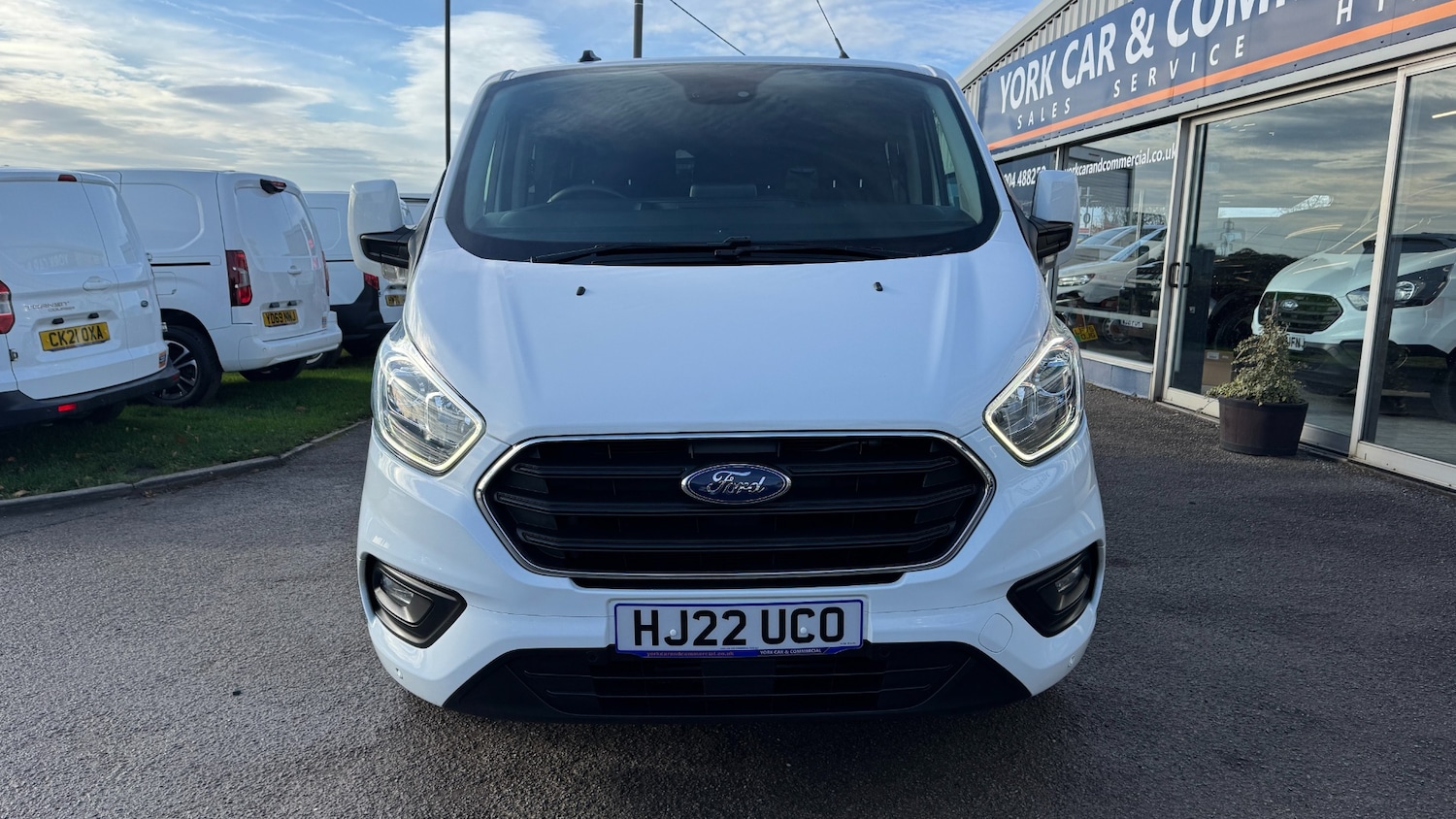 Used Ford Transit Custom 2022 for sale - 76488430: Photo 2