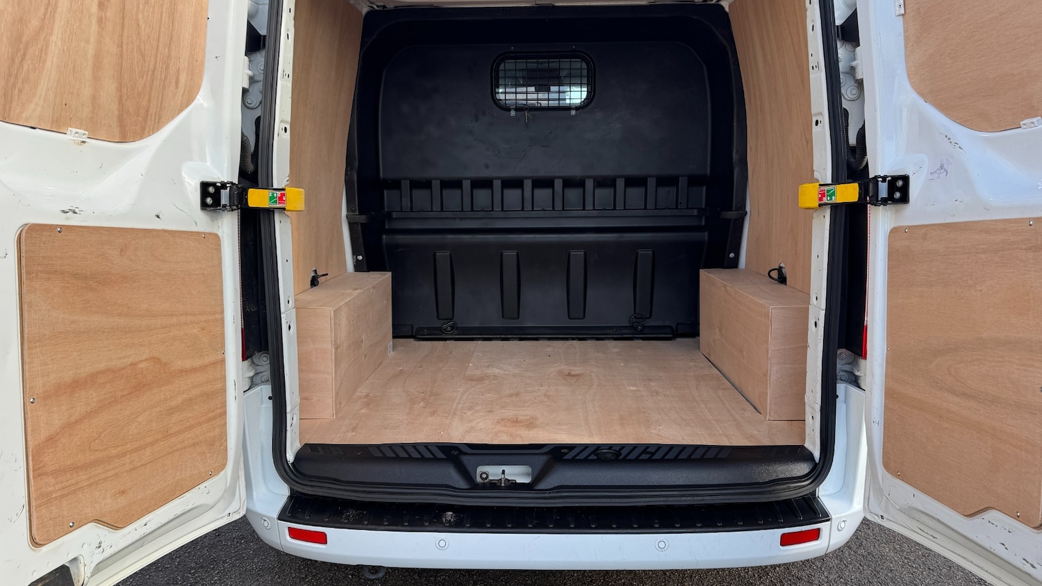 Used Ford Transit Custom 2022 for sale - 76488430: Photo 8